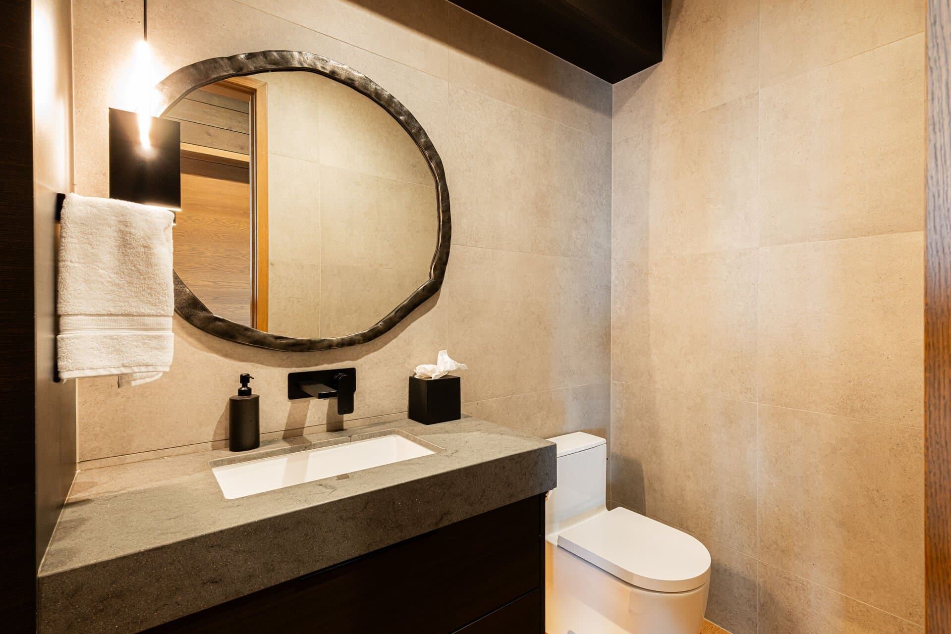 Luxe at Moonshadow - Image 59