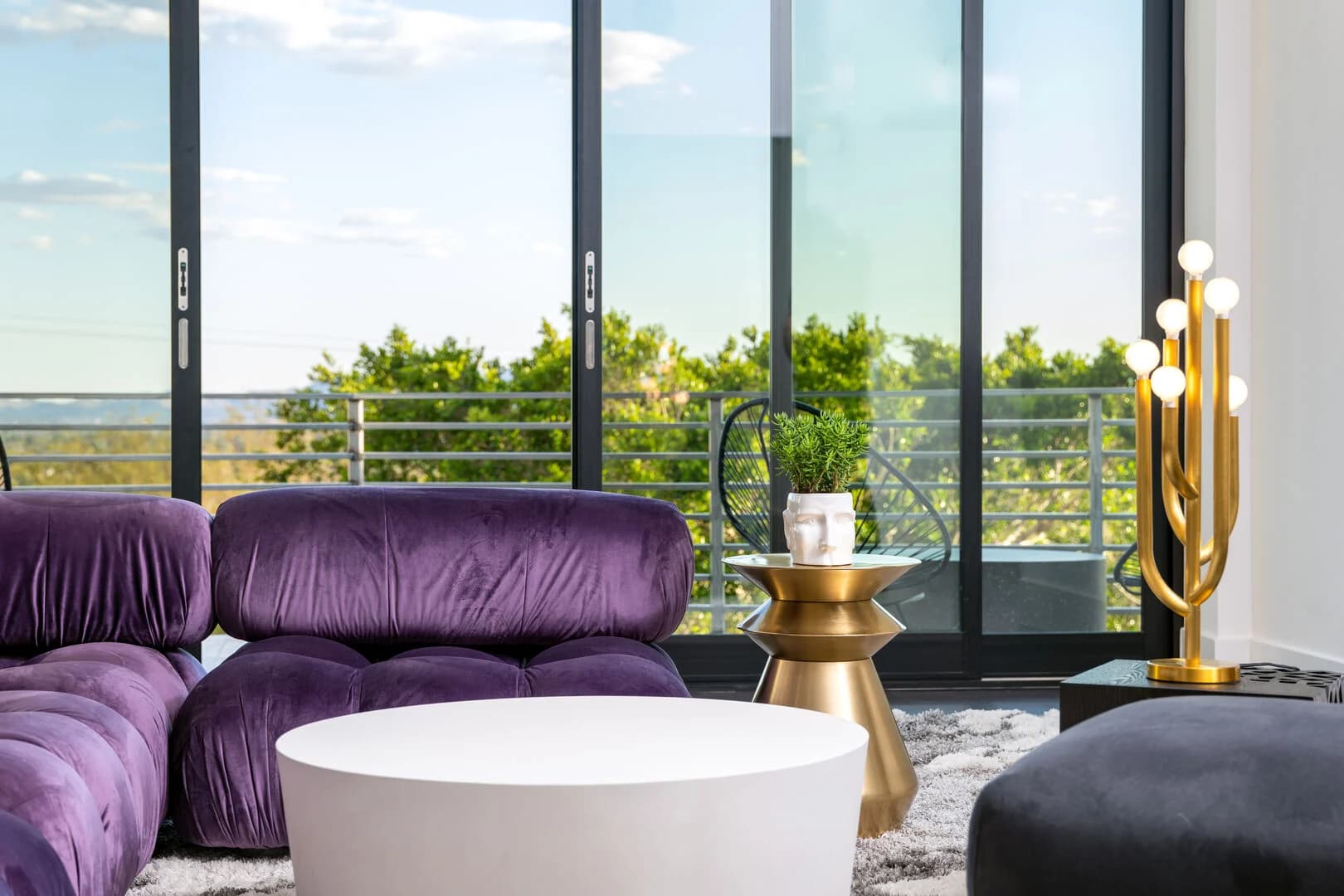 Valle Vista Manor - Image 28