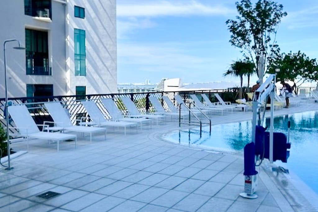 Beachside Bliss Estate #4801 - Image 21