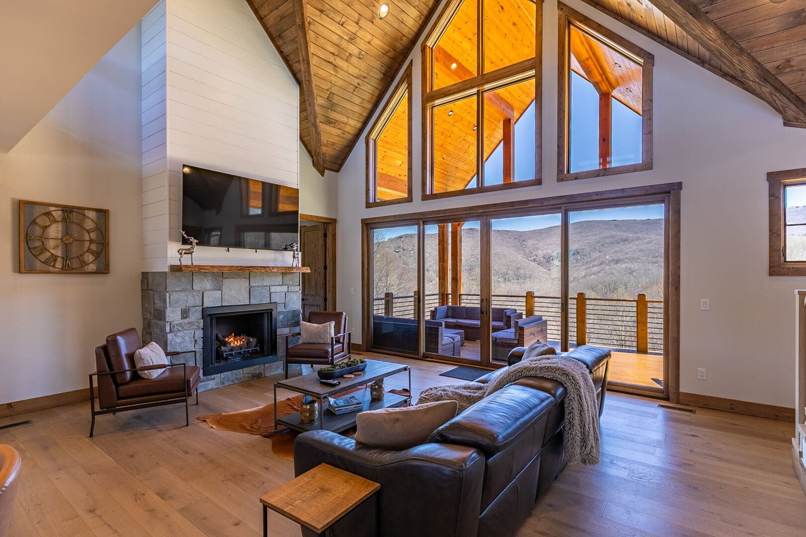Mountain Time Lodge - Image 4