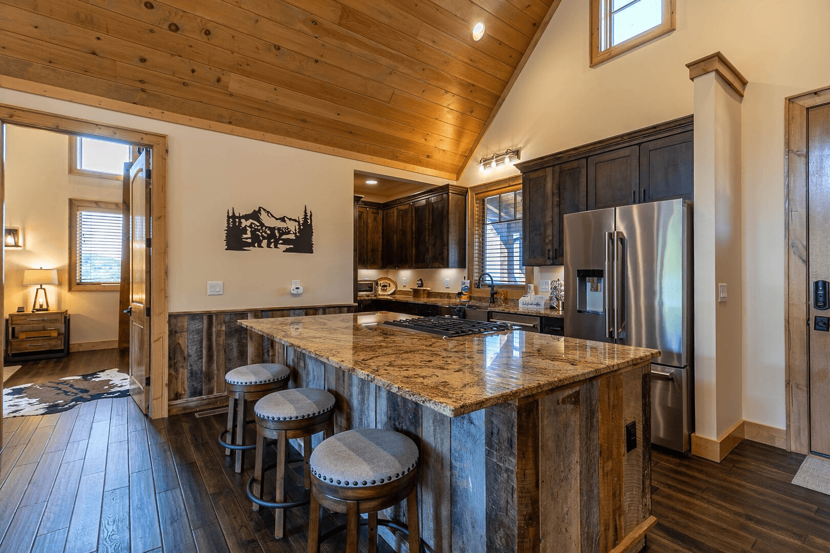 Black Bear Den - Image 5