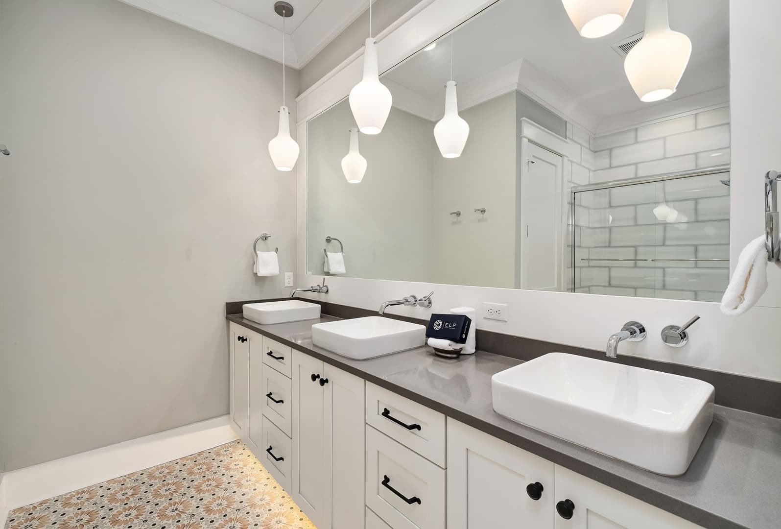 Grayton Gold - Image 33