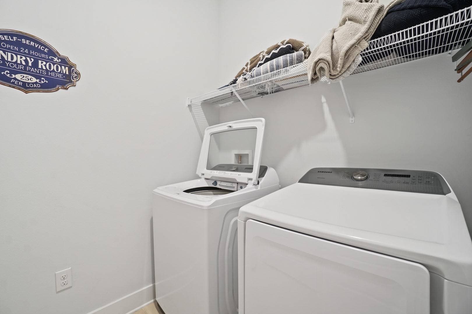 Hub Hideaway - Image 11