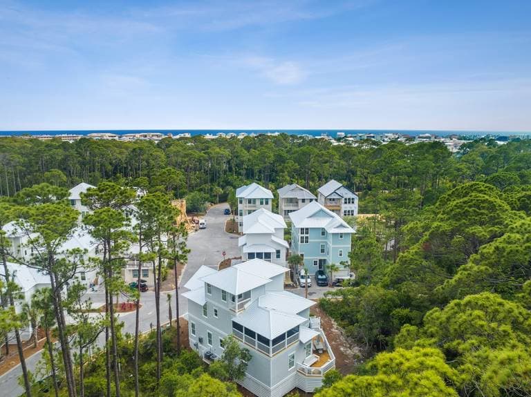 Wonderland at Treetop - Image 57