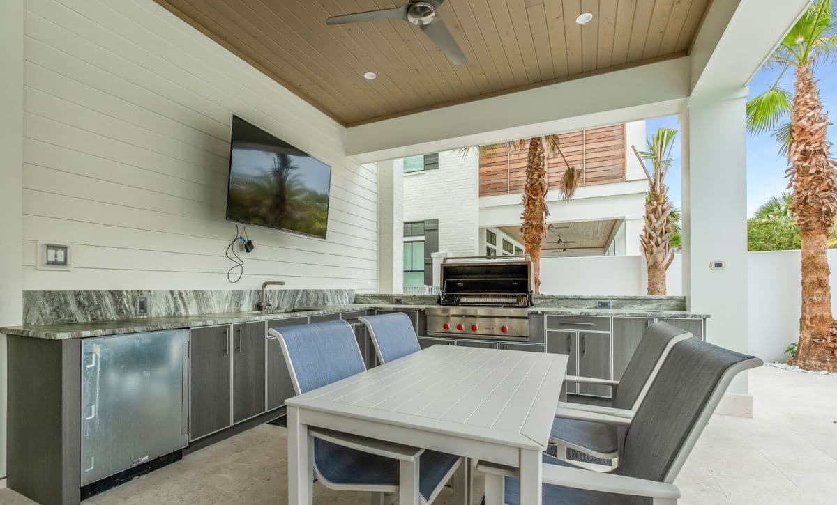 Sapphire Shores - Image 12