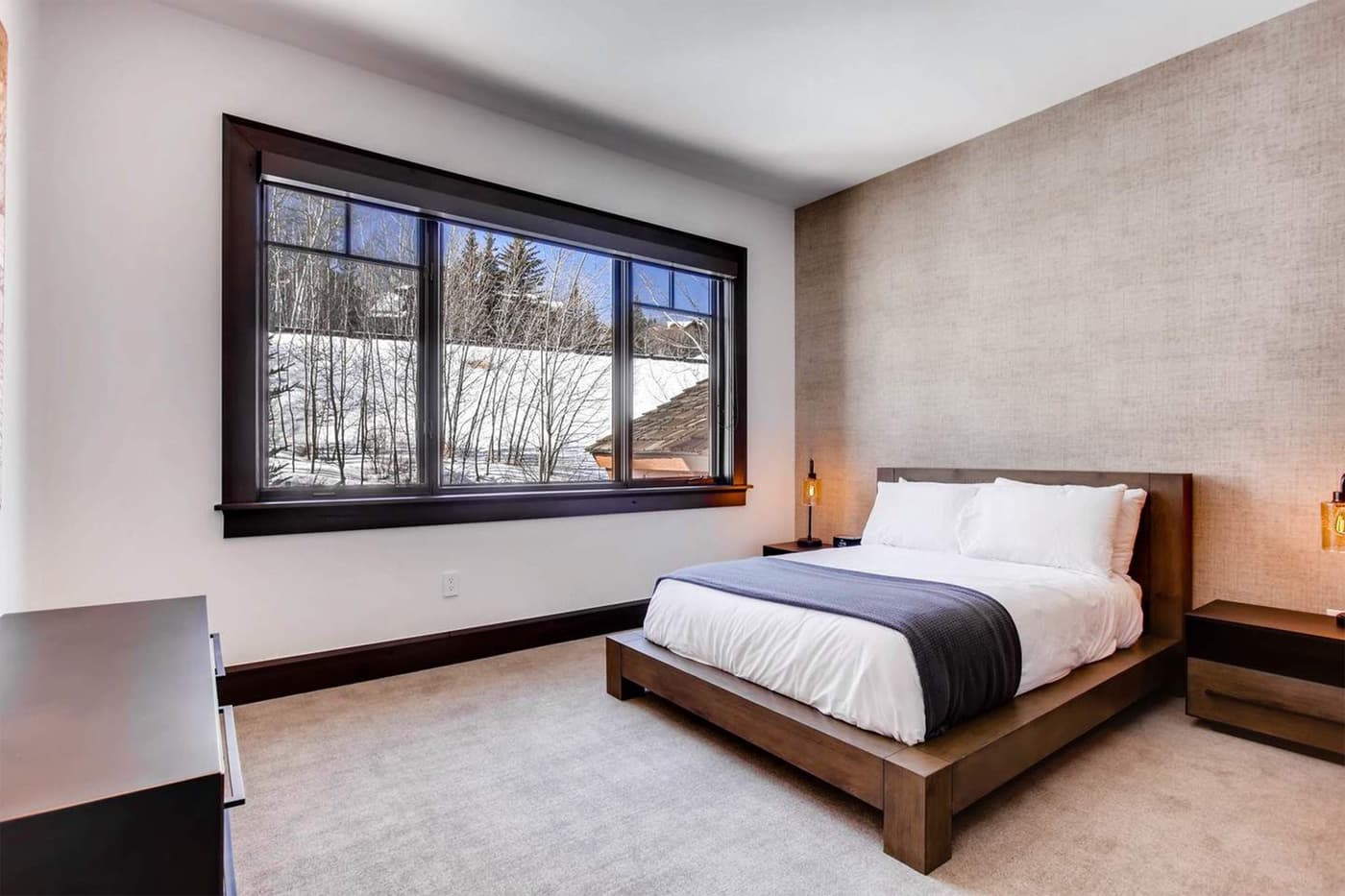 Lay Of The Land At Hummingbird Lodge - Image 19