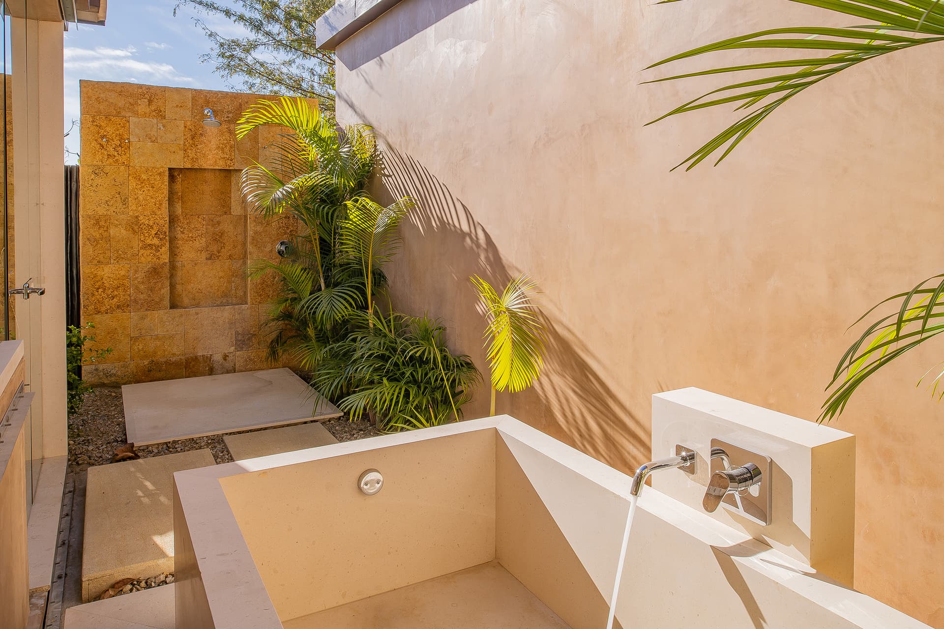 West Enclave Residence #8 - Image 13