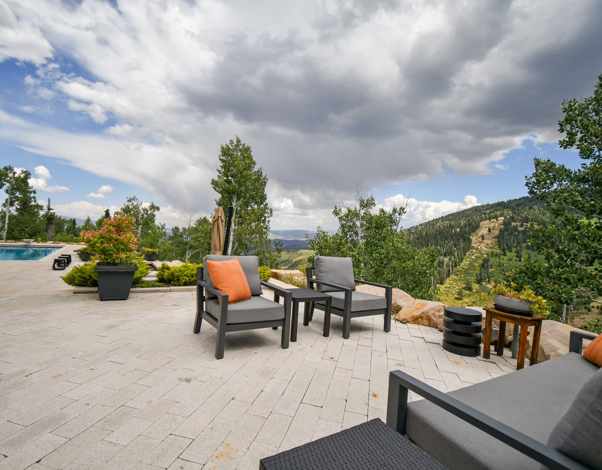 Sky Villa - Image 33