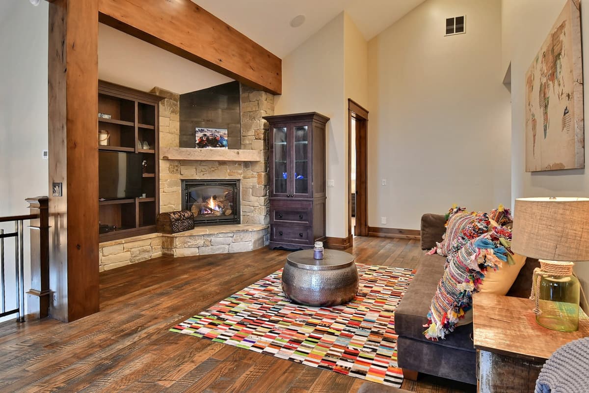 Powder Haus - Image 26