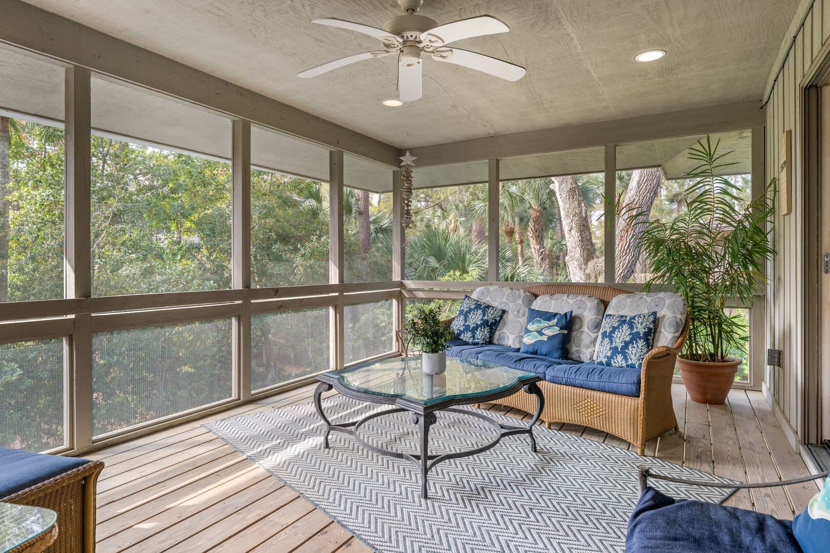 Tropical Retreat - Image 45