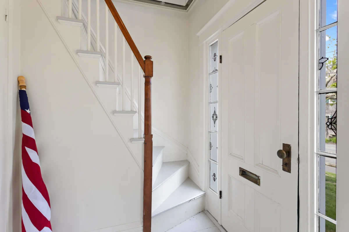 Chatham Farmhouse - Image 17