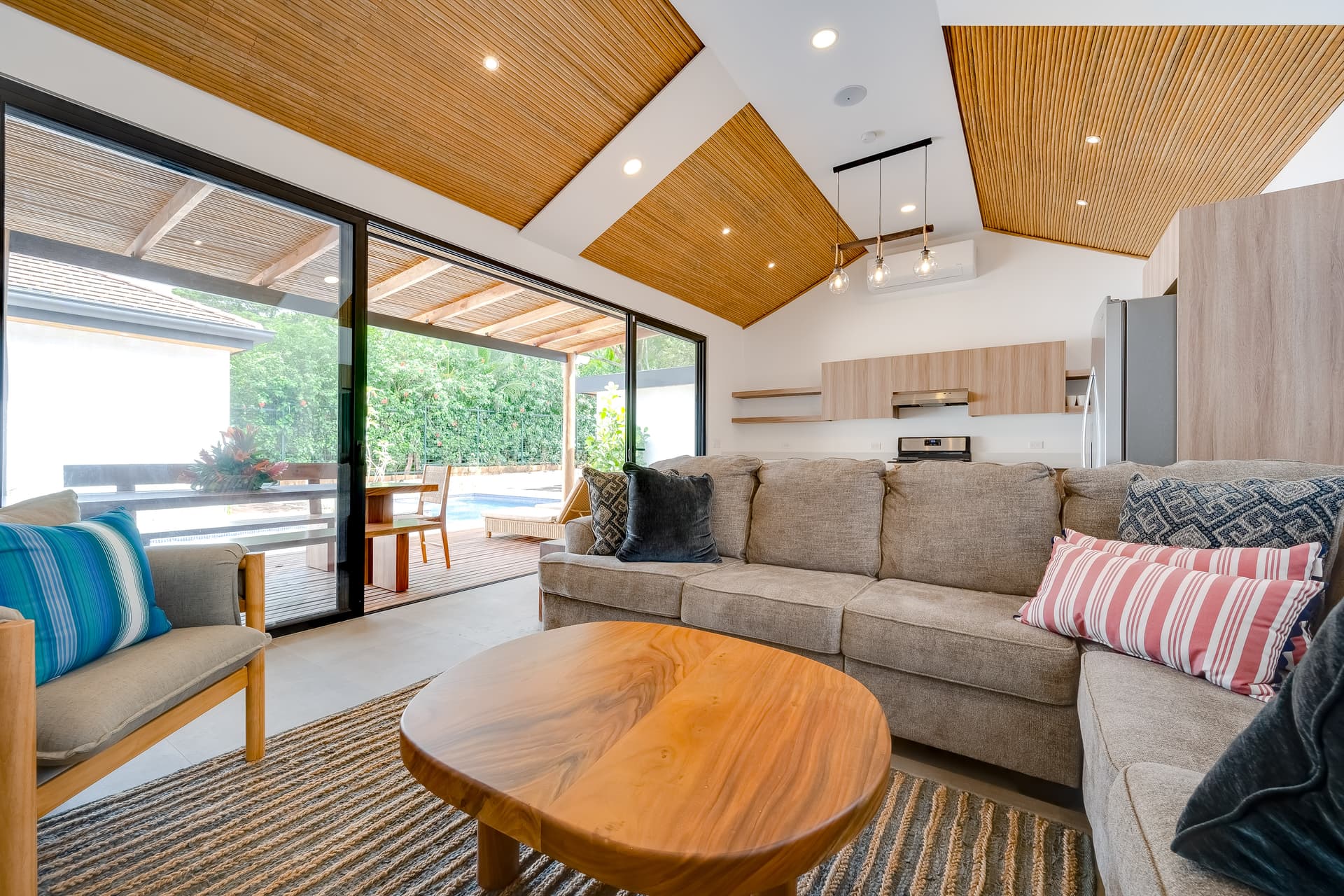 Calle Breeze House - Image 3