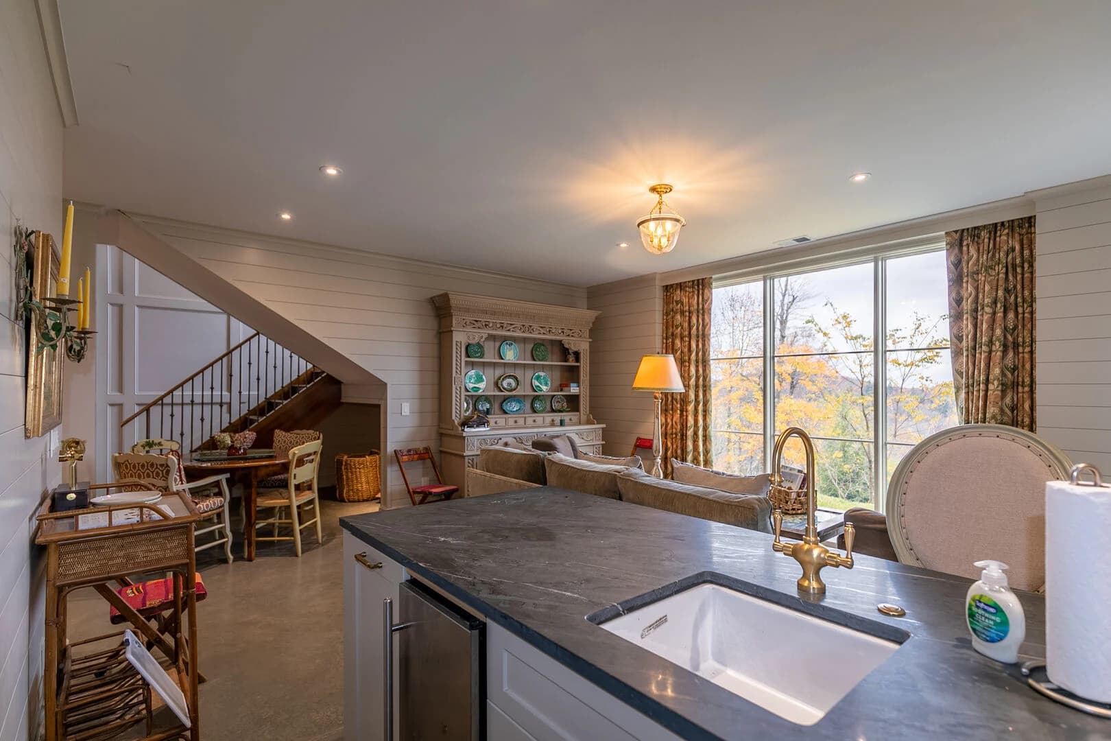 Antler Trail Lodge - Image 41