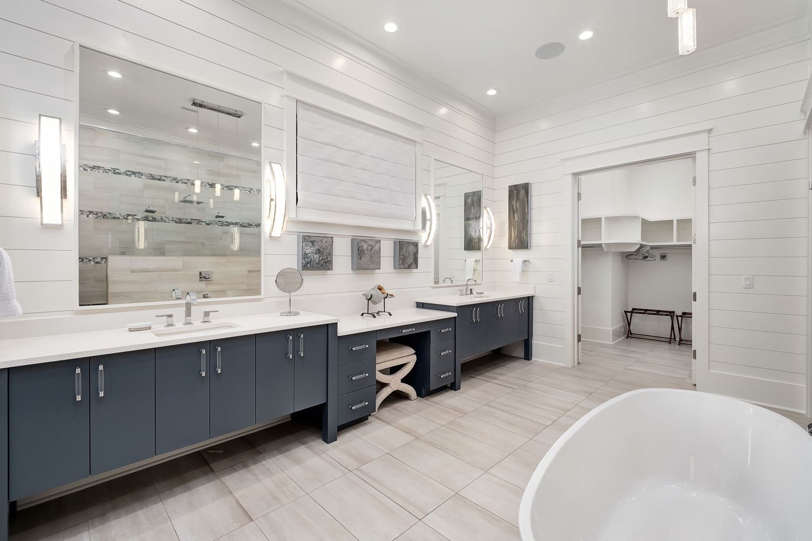 Seaside Serenity - Image 20