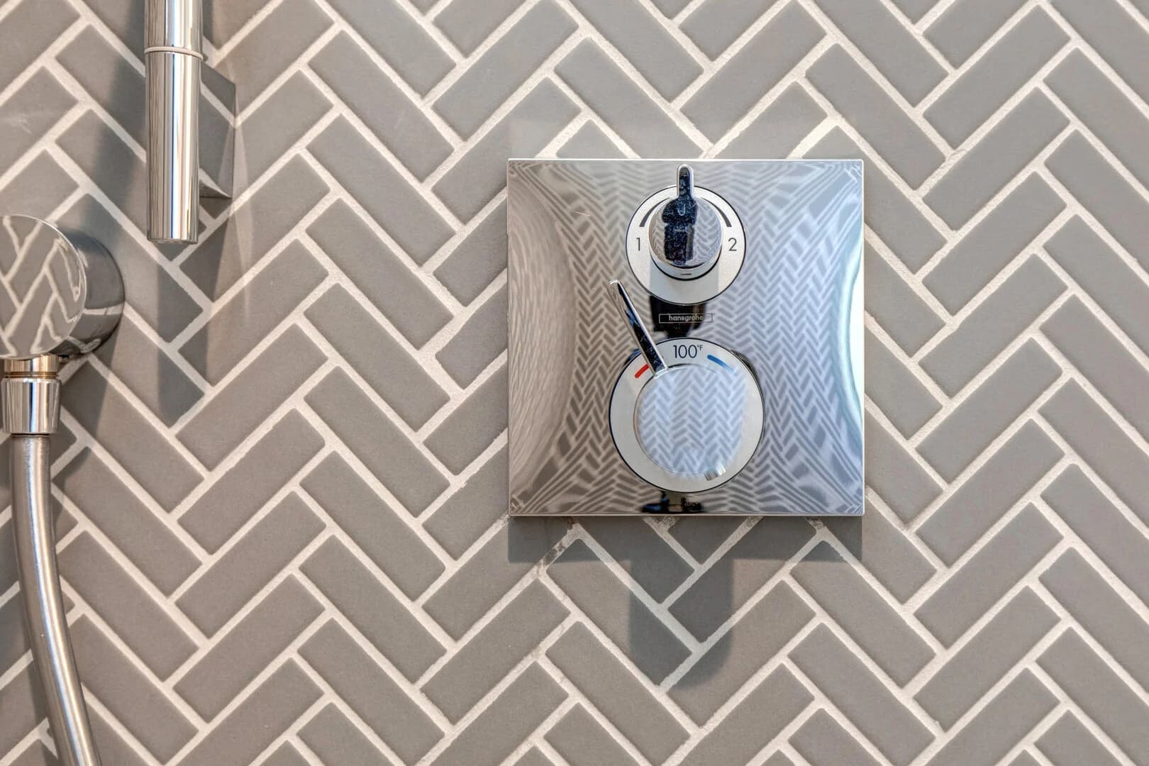 Black Bear Residence - Image 29