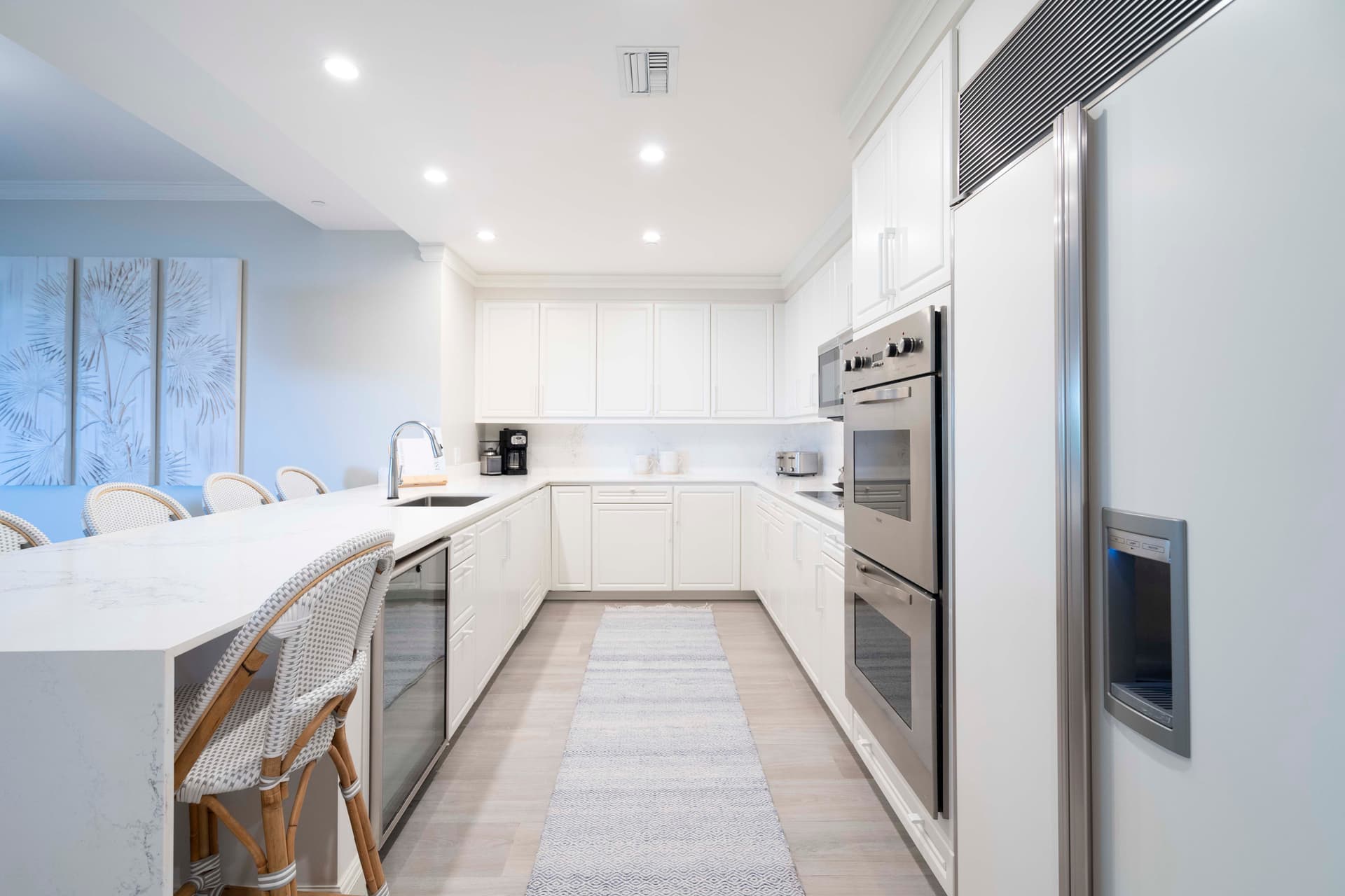 Ritz-Carlton Residence #104 - Image 2