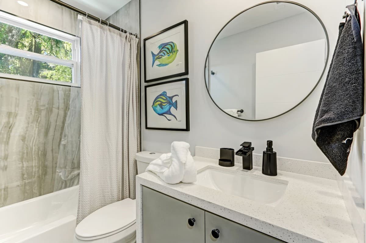 Hallandale Beach Home - Image 6