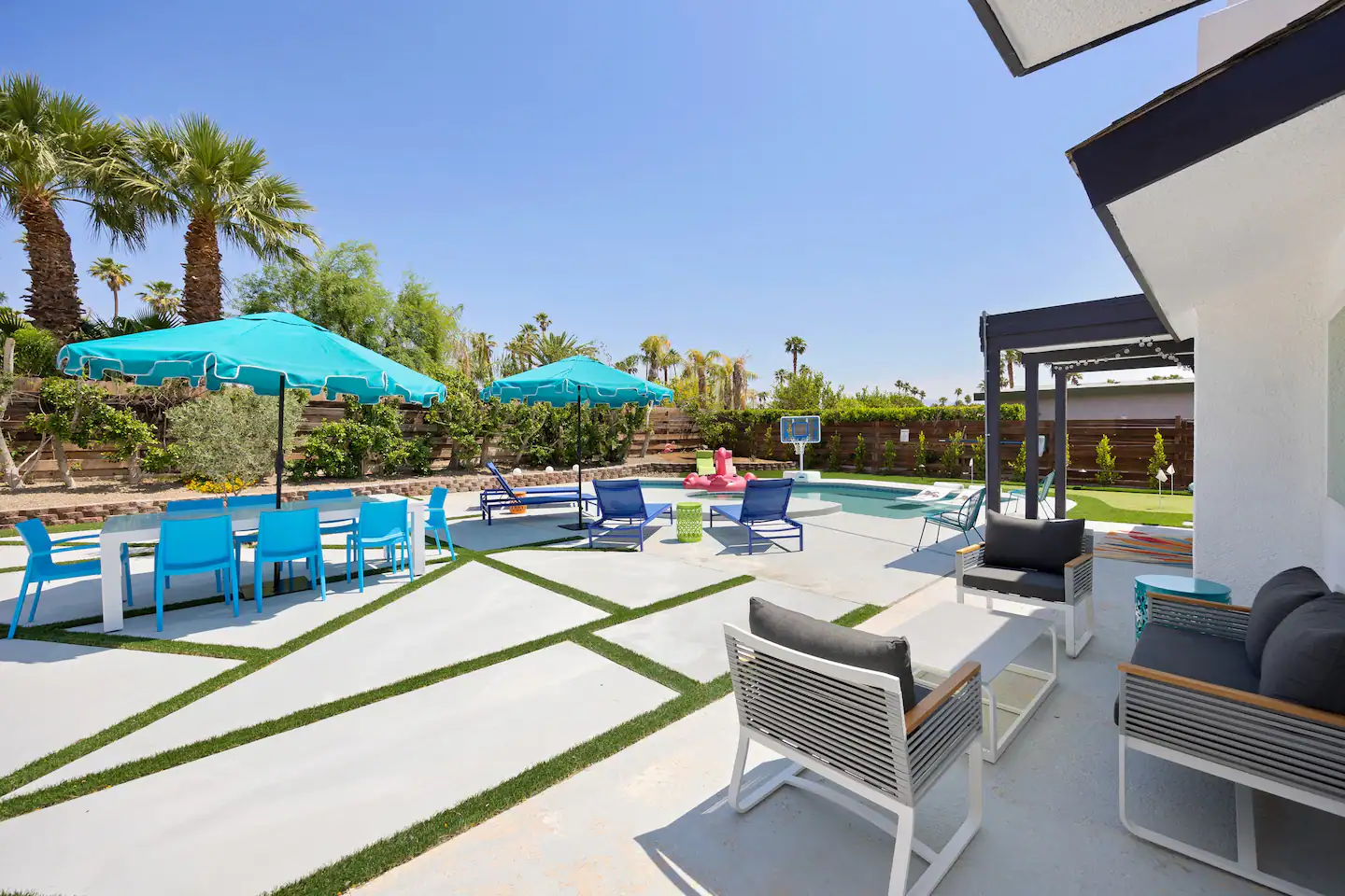 Modern Oasis - Image 20