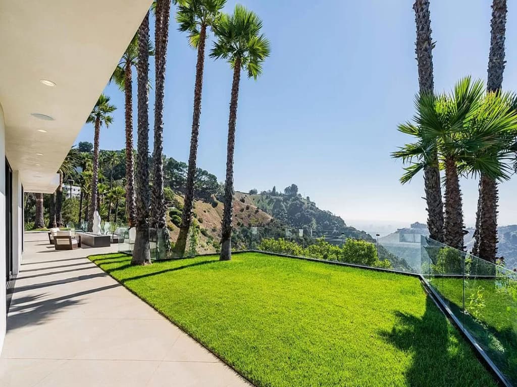 Monarch Modern - Image 55