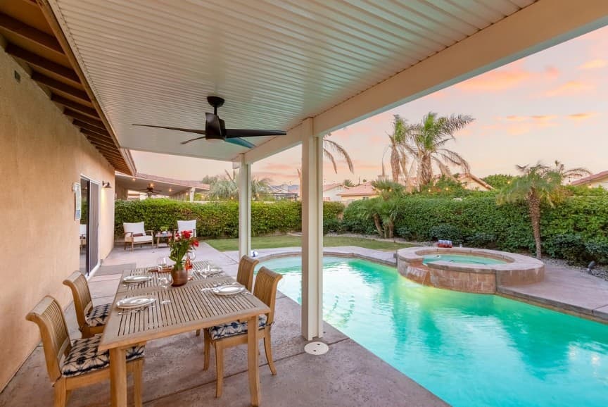 Sunny Palms - Image 23