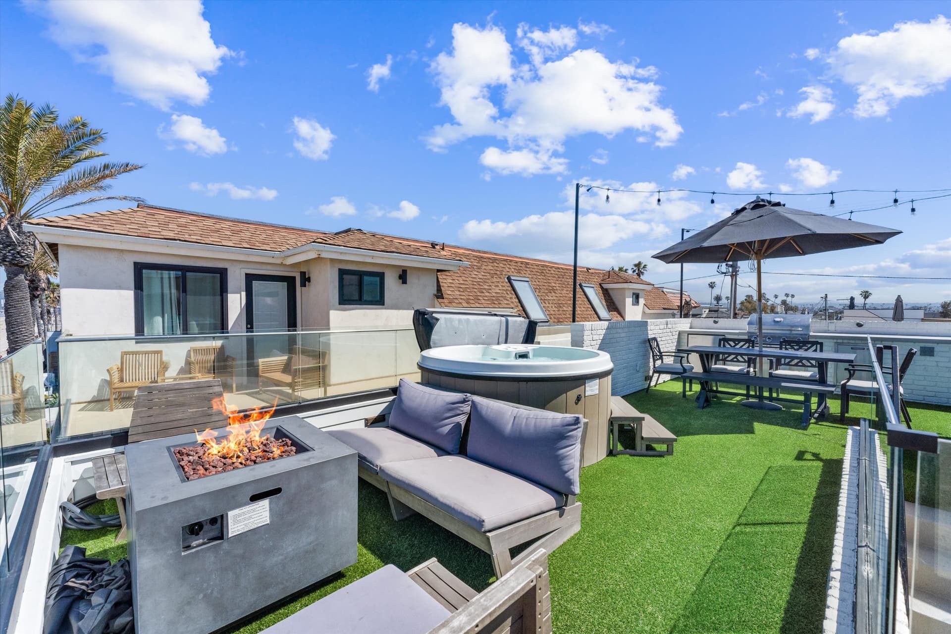 Oceanfront Masterpiece Rooftop - North - Image 4