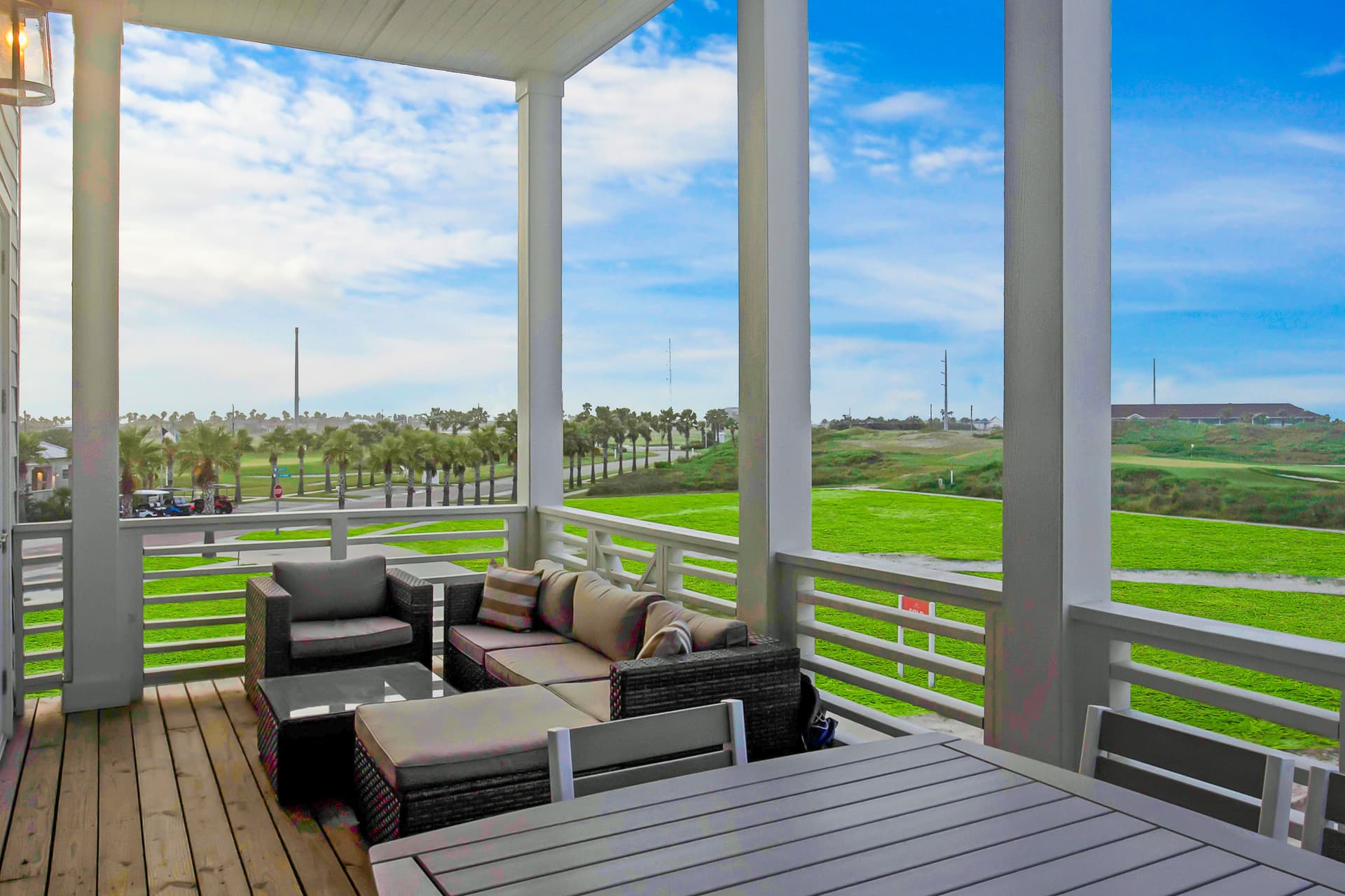 Grey Pelican Place - Image 4