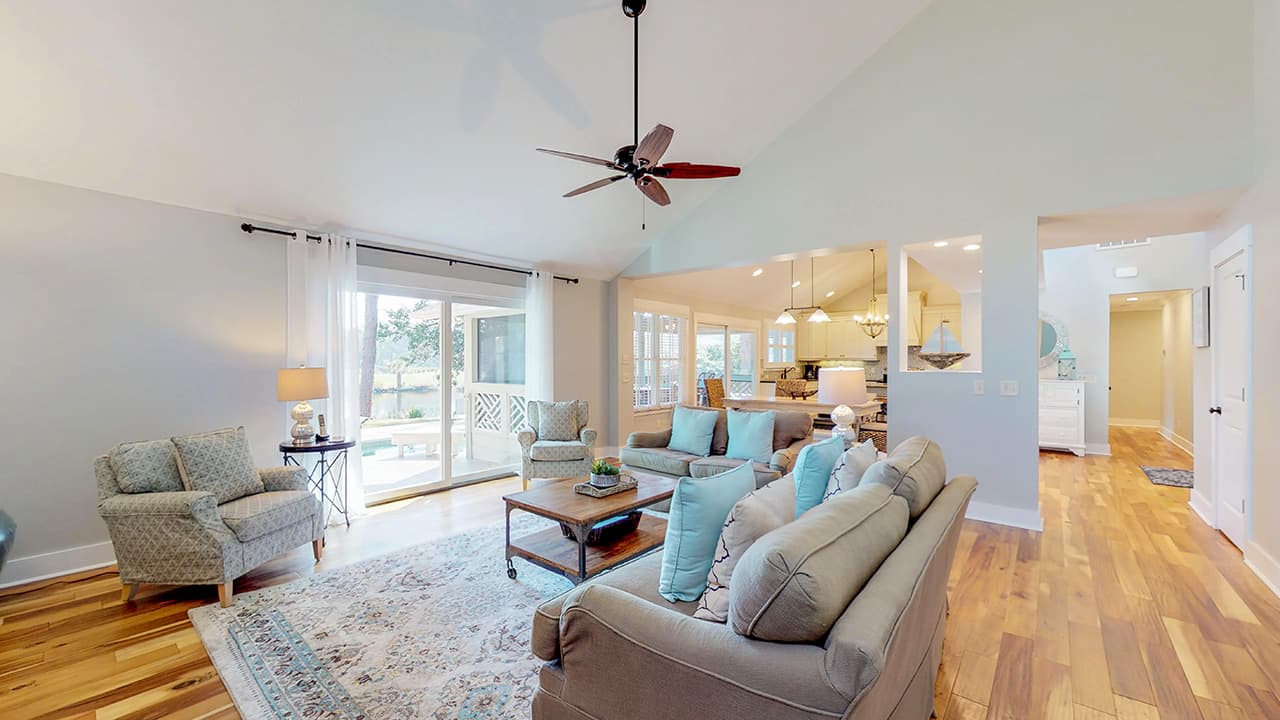 Lagoon House - Image 2