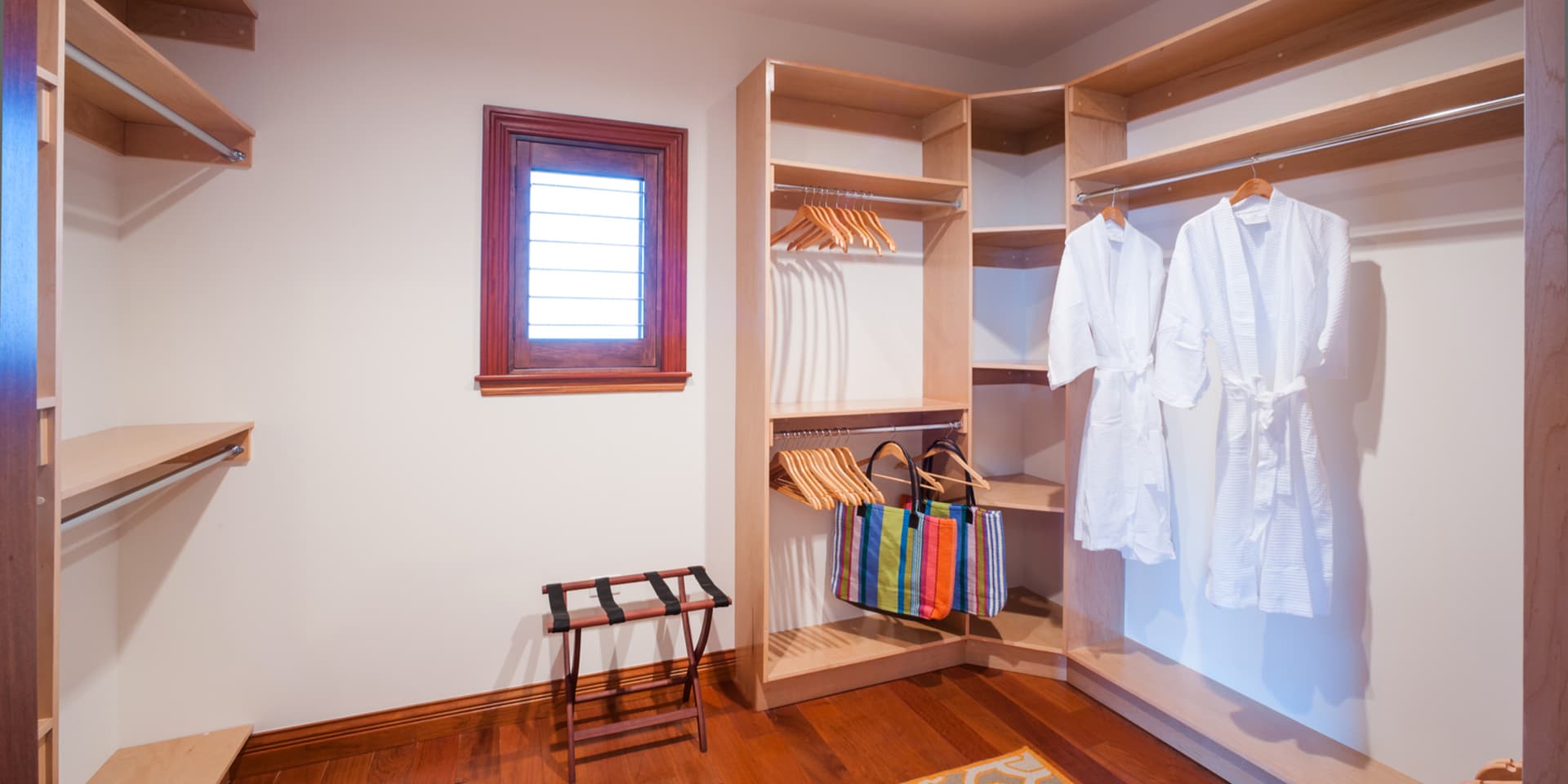 White Luna Home - Image 15