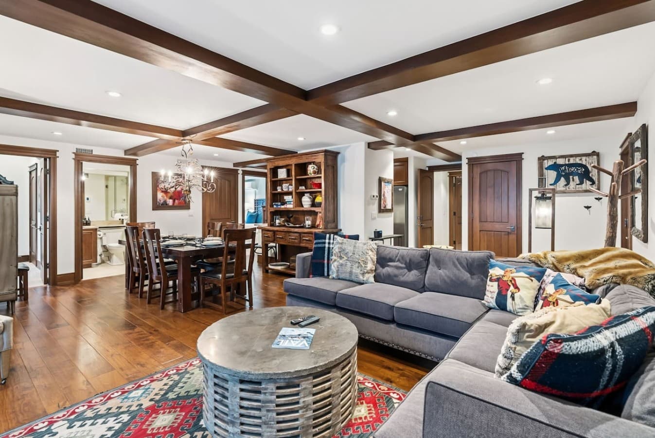 Iconic Vail Village Retreat - Image 5