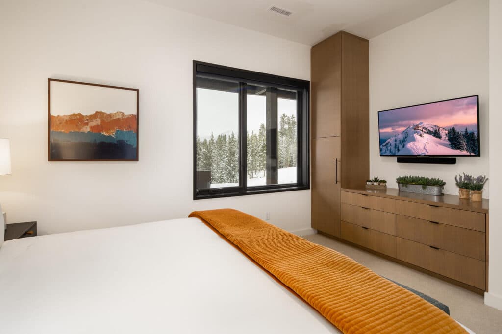 8A Treeline Home - Image 20