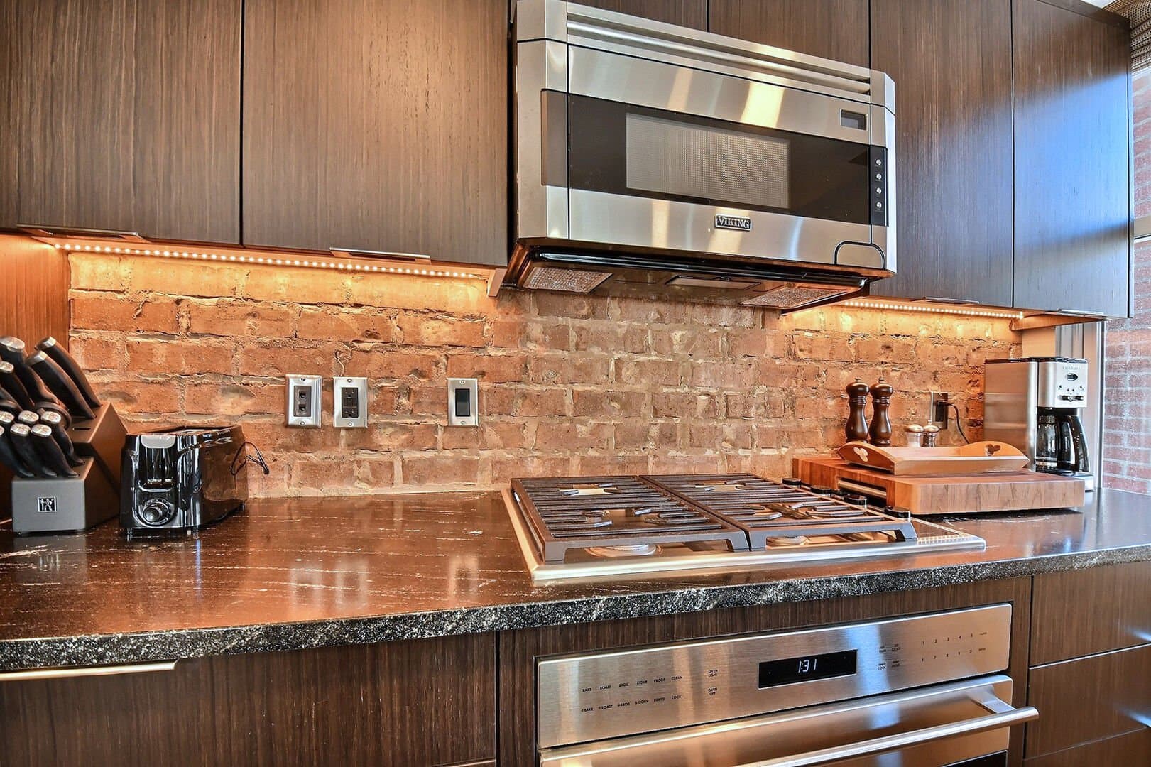 Rustic Star Home - Image 5