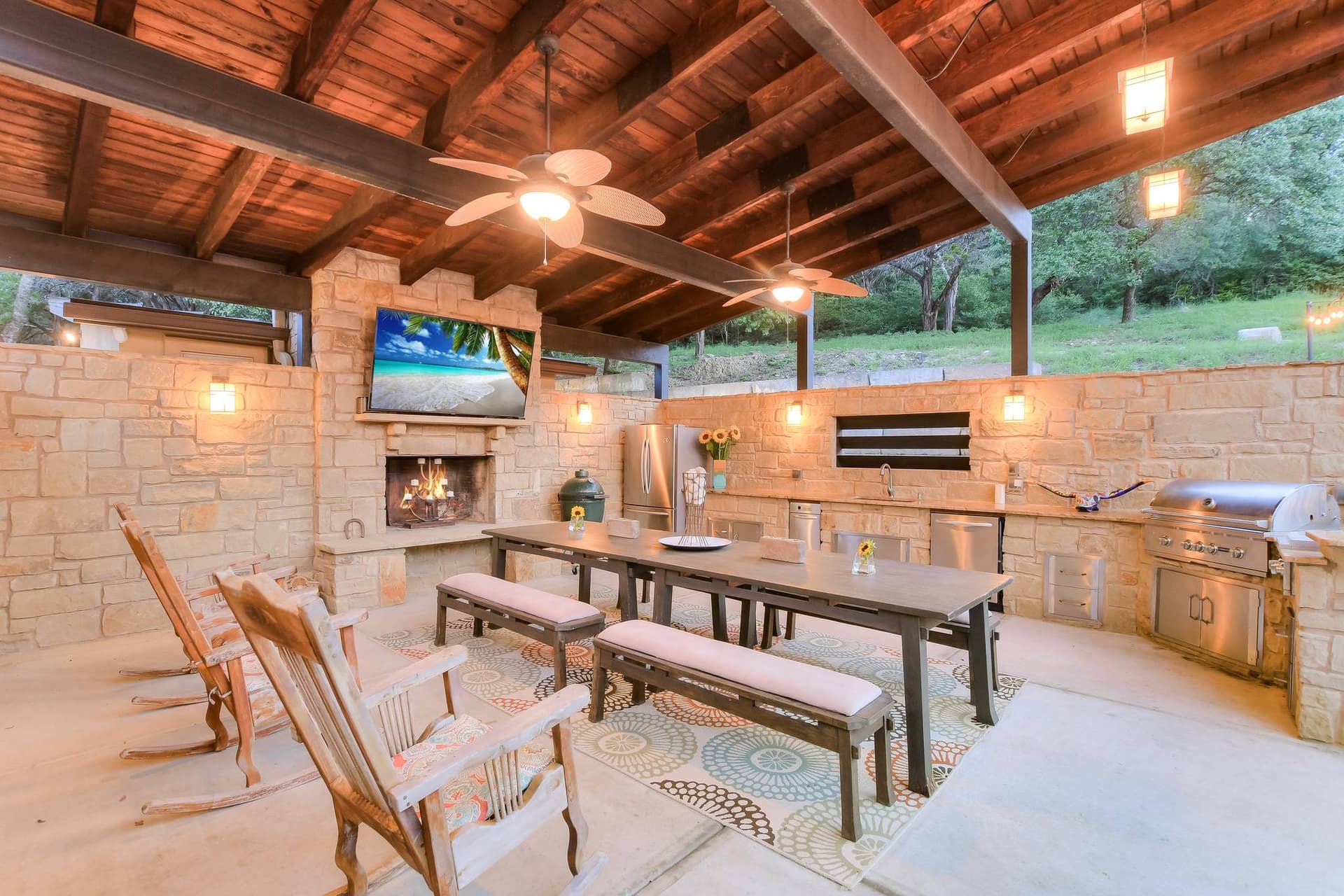 Hillside Oasis - Image 3