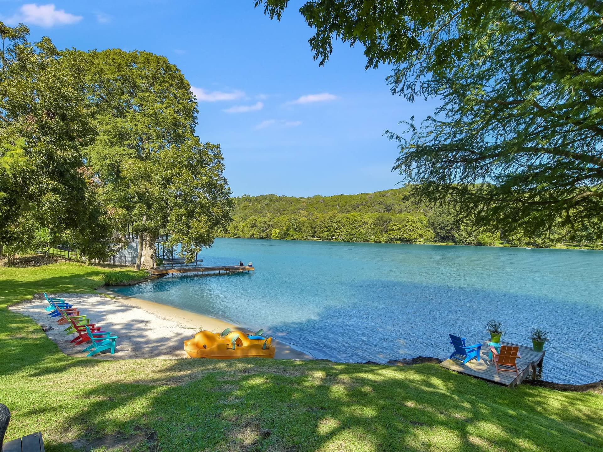 Sapphire on Lake Austin - Image 21