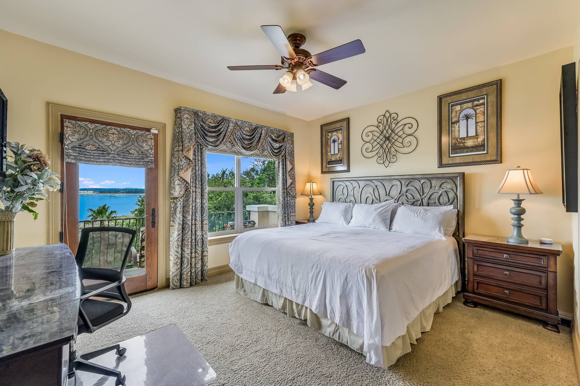 Palms on Lake Travis - Image 33