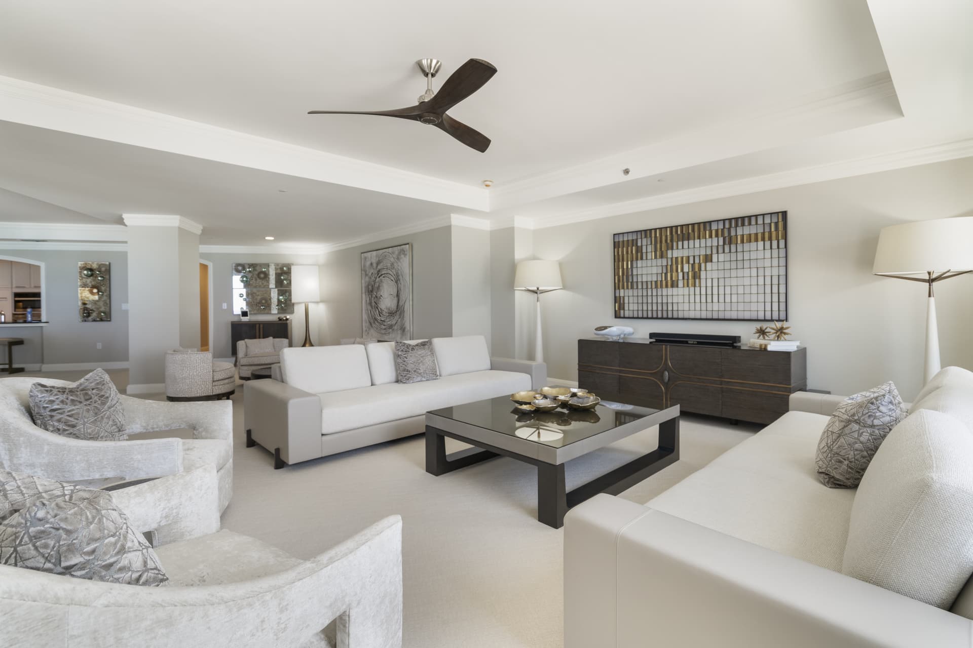 Ritz-Carlton Residence #207 - Image 4