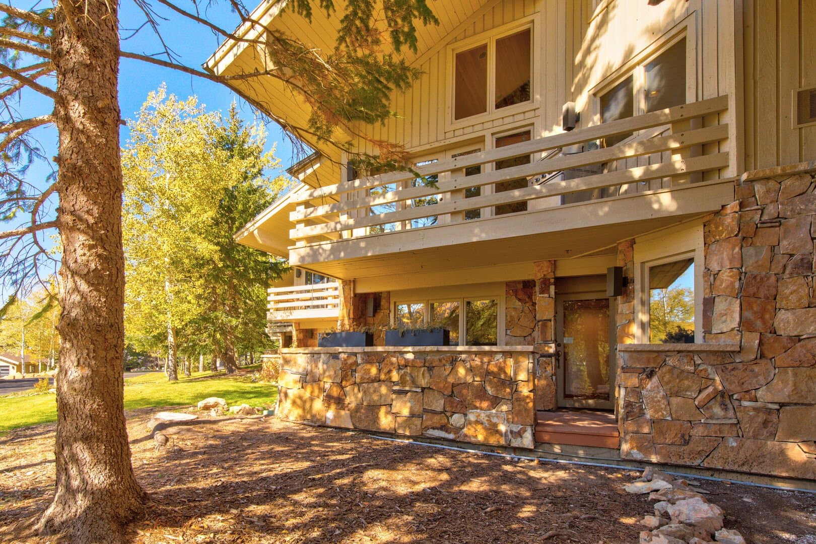 Ridge in Deer Valley - Image 25