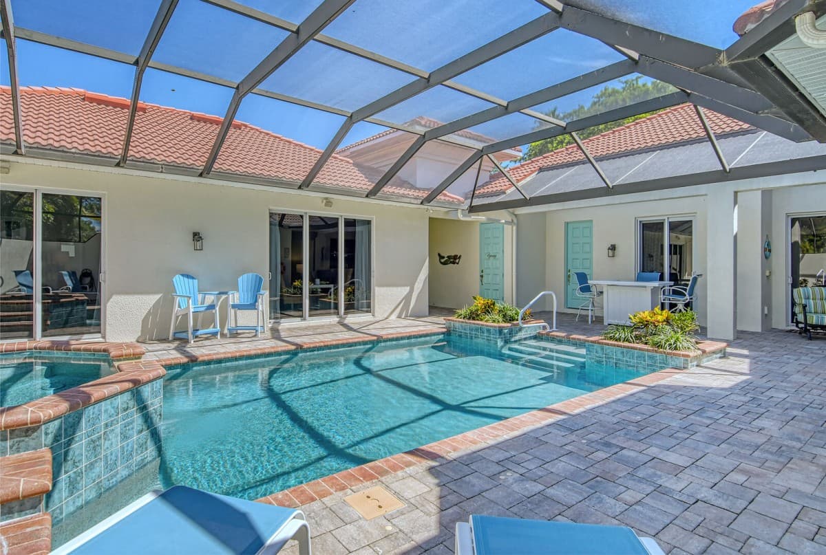 Sunburst Courtyard - Image 43