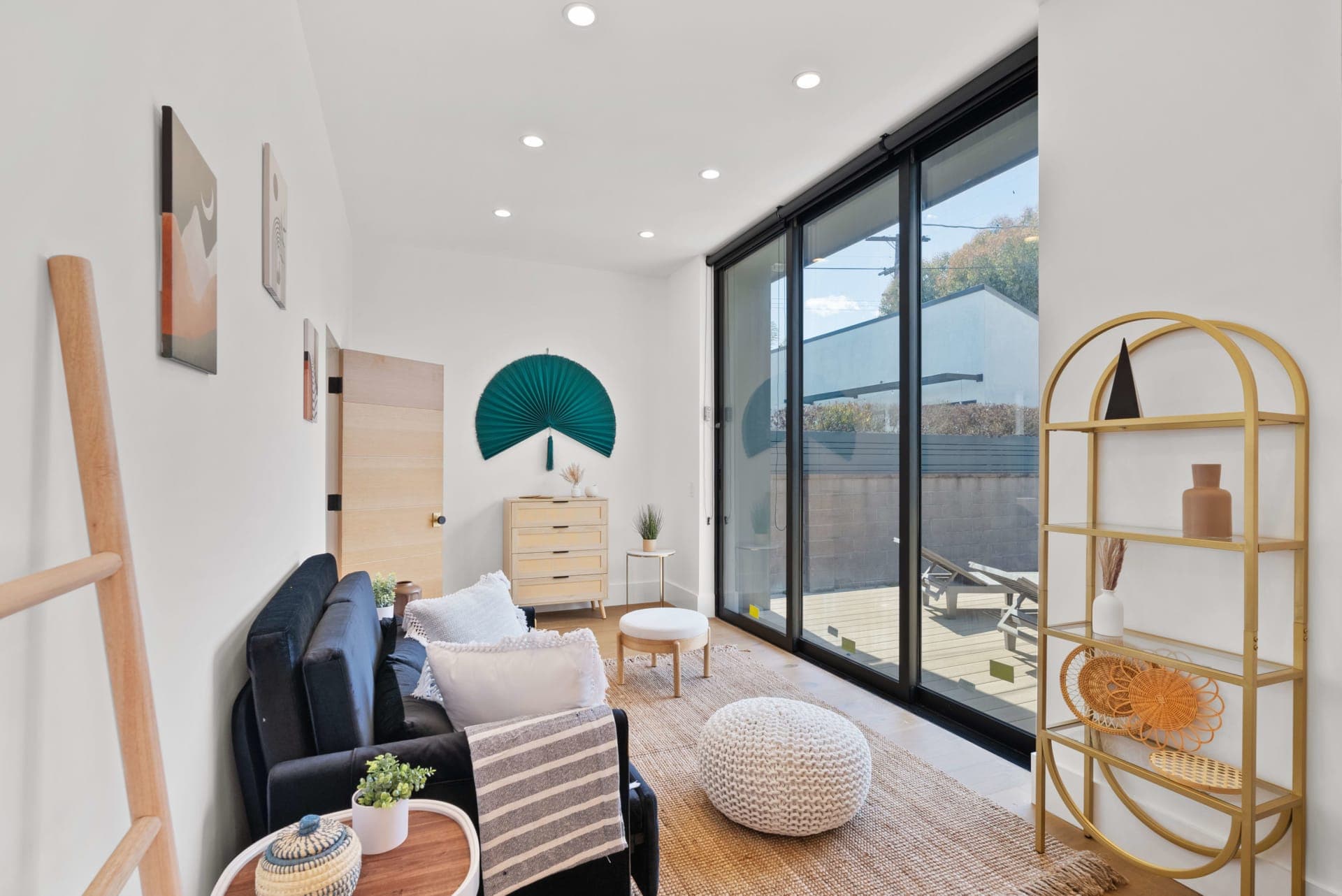 Lake Street - Image 43