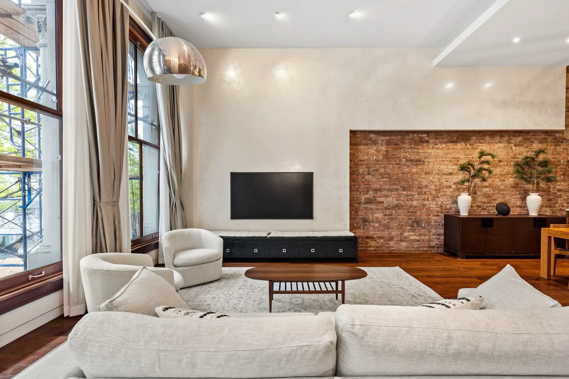 Rialto IV - Image 12