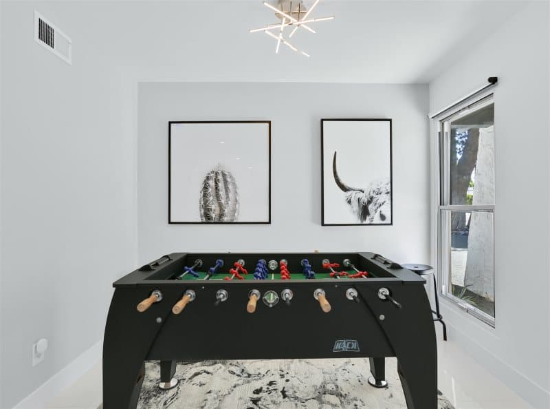 Marble Palace - Image 5