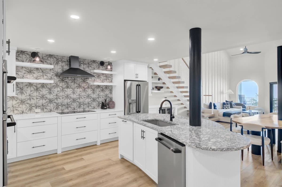 Seascape Oceanfront #516 - Image 7