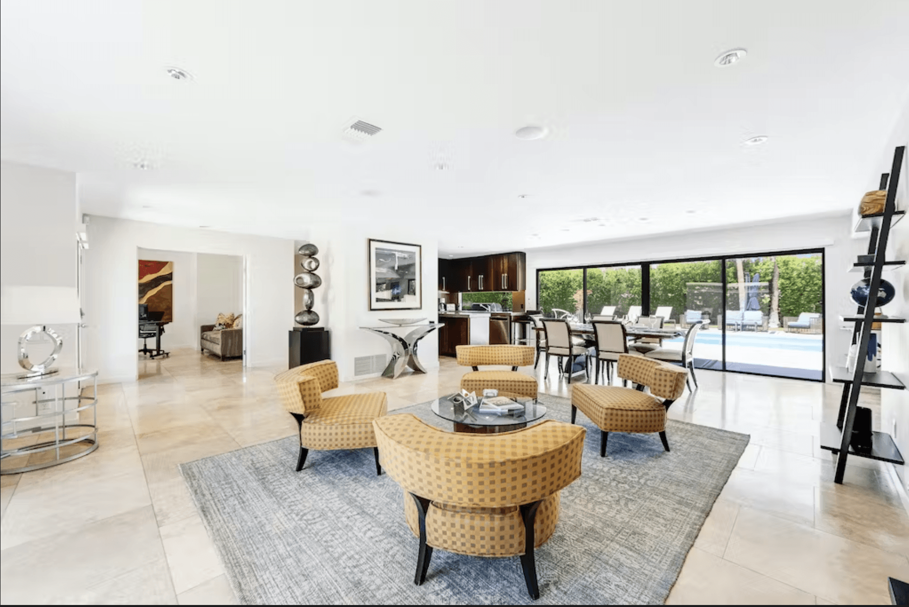 Sunsets on Sierra Home - Image 14