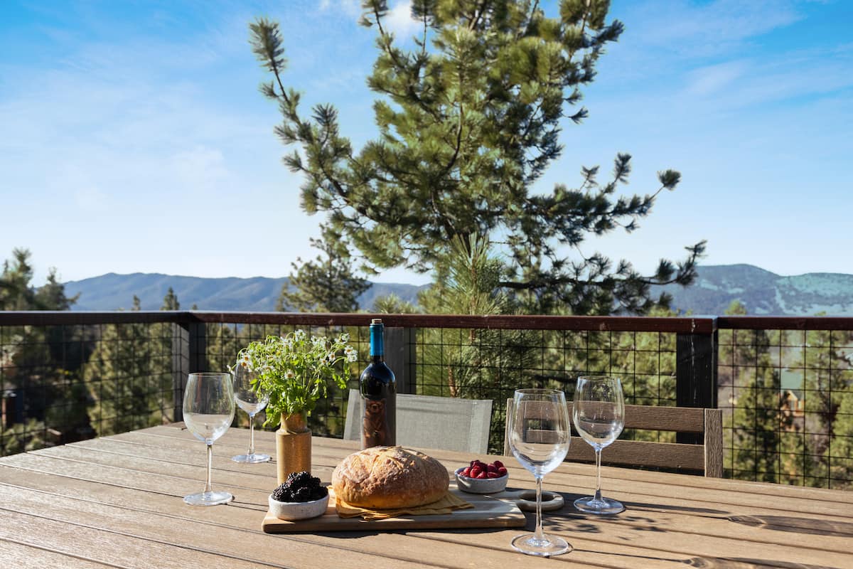 Bear's Retreat - Image 37