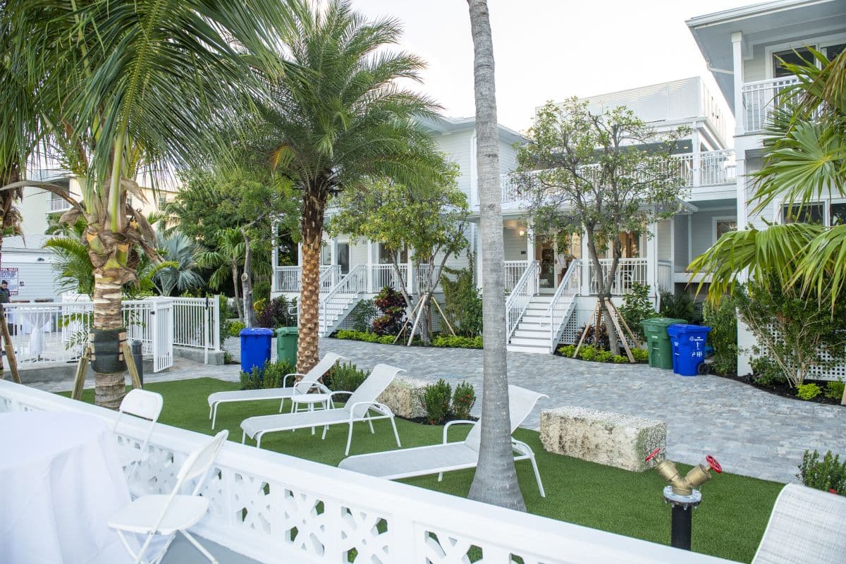 Upper Sunset South - Image 2