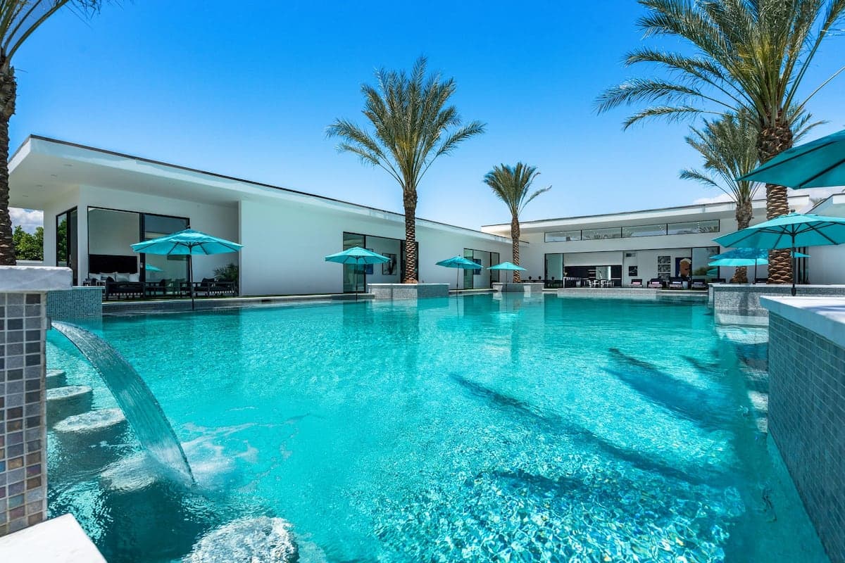 Bravo Villa #12 - Image 50