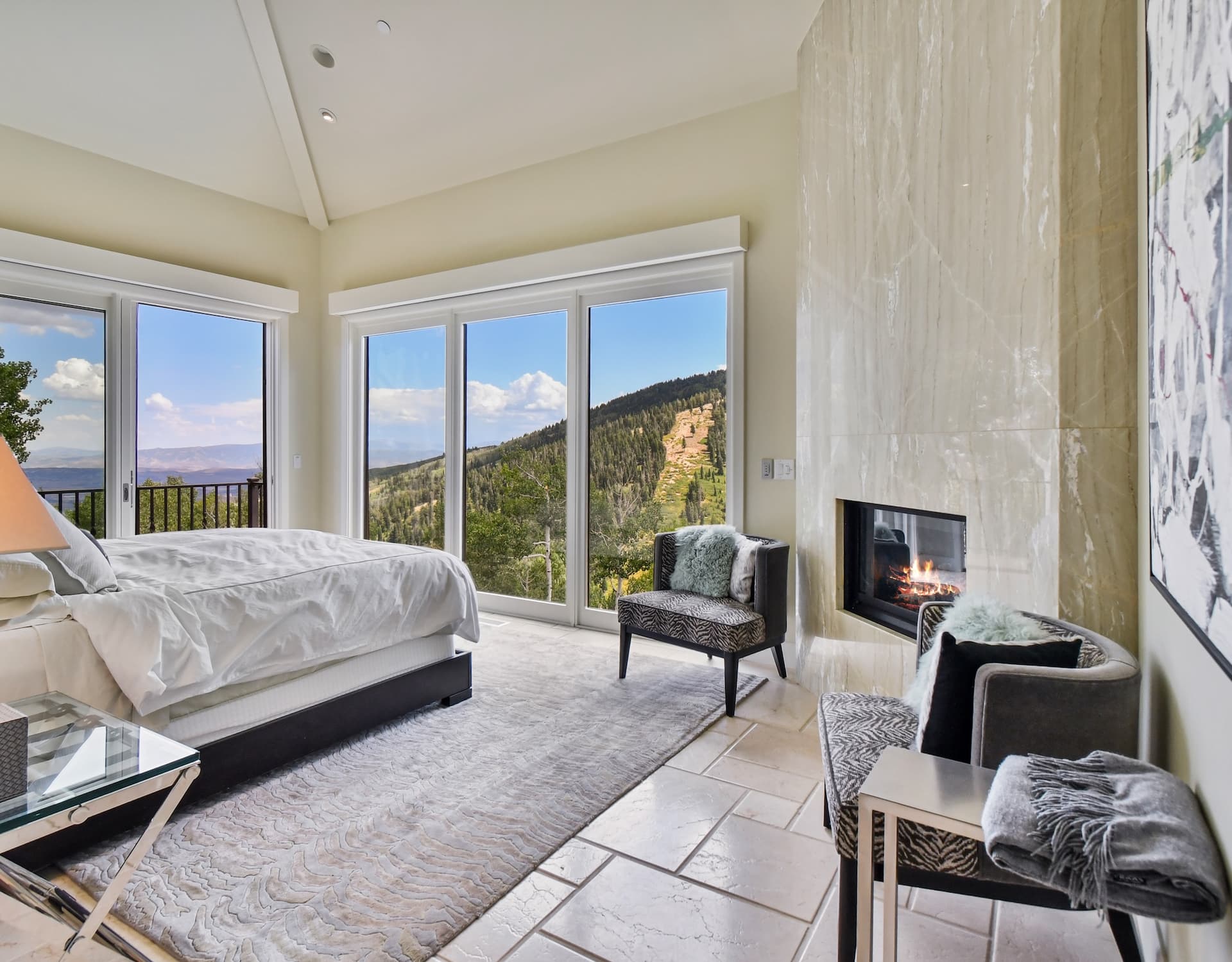 Sky Villa - Image 38