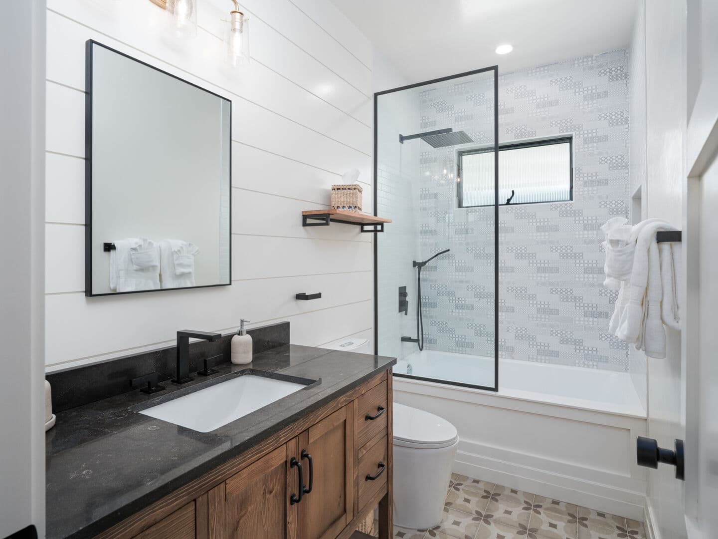 Cardiff Villa 1 - Image 18