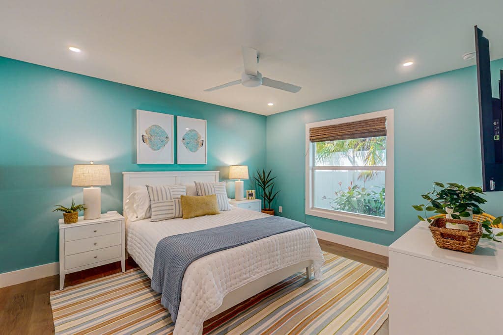 Yellow Door Beach Cottage - Image 13