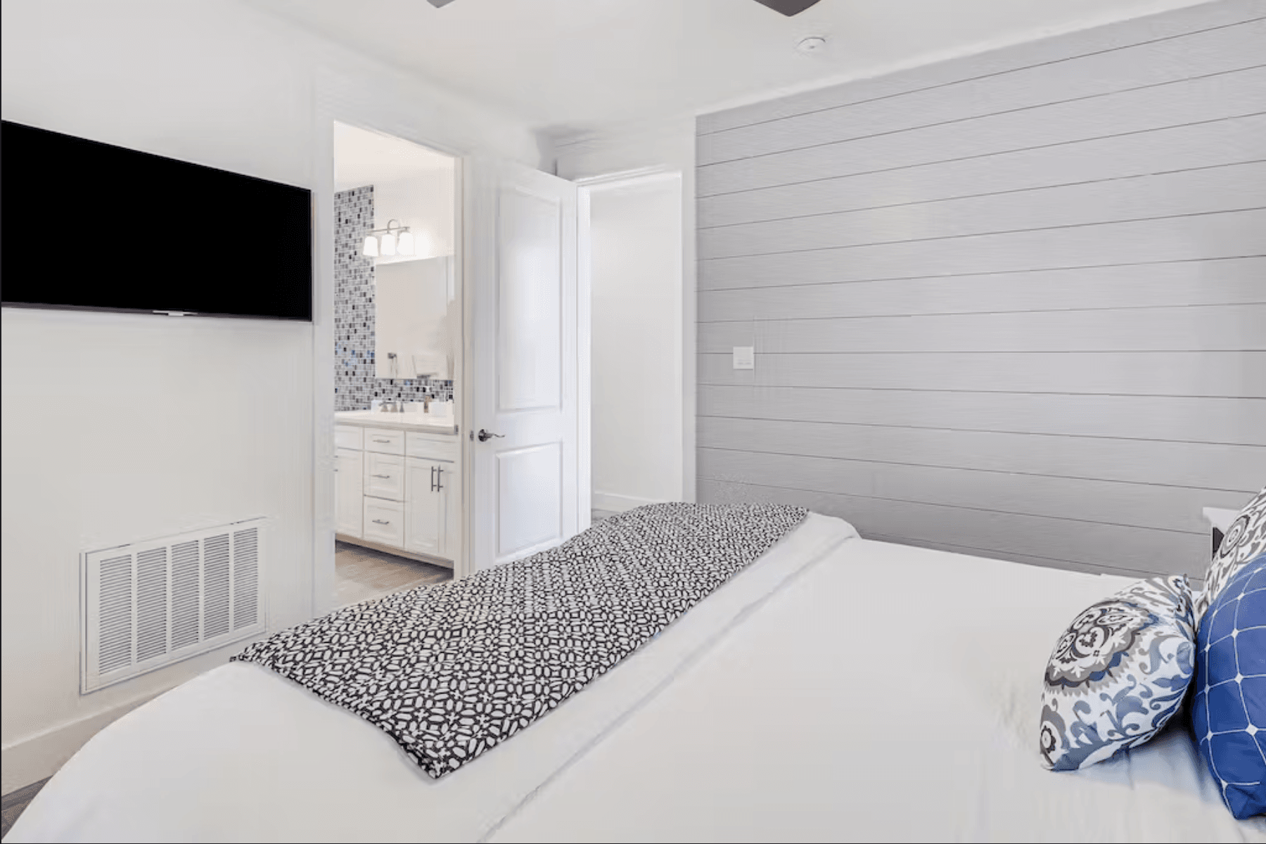 Kahakai Retreat - Image 11