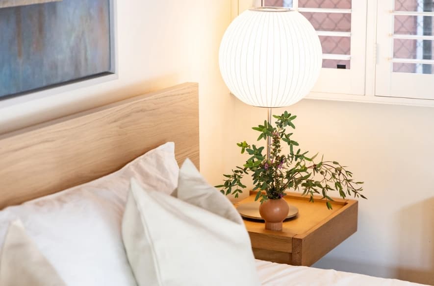 La Jolla Mid-Century - Image 23